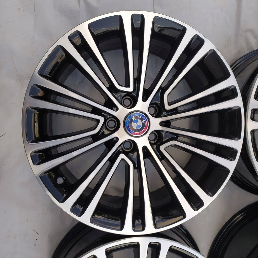 4x Alufelge 18 Zoll 8.0" 5x112 30ET Glanz Schwarz 6863420 BMW 5 G31 G30 Mg FEL9768946013vw