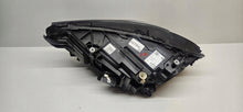 Laden Sie das Bild in den Galerie-Viewer, Frontscheinwerfer Mercedes-Benz Cla A1189068400 LED Rechts Headlight SCH1892487839eh