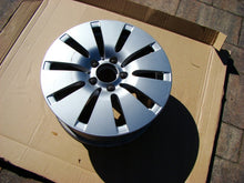 Laden Sie das Bild in den Galerie-Viewer, 1x Alufelge 16 Zoll 6.5" 5x112 A242401002 Mercedes-Benz W242 Rim Wheel FEL1252523300ov