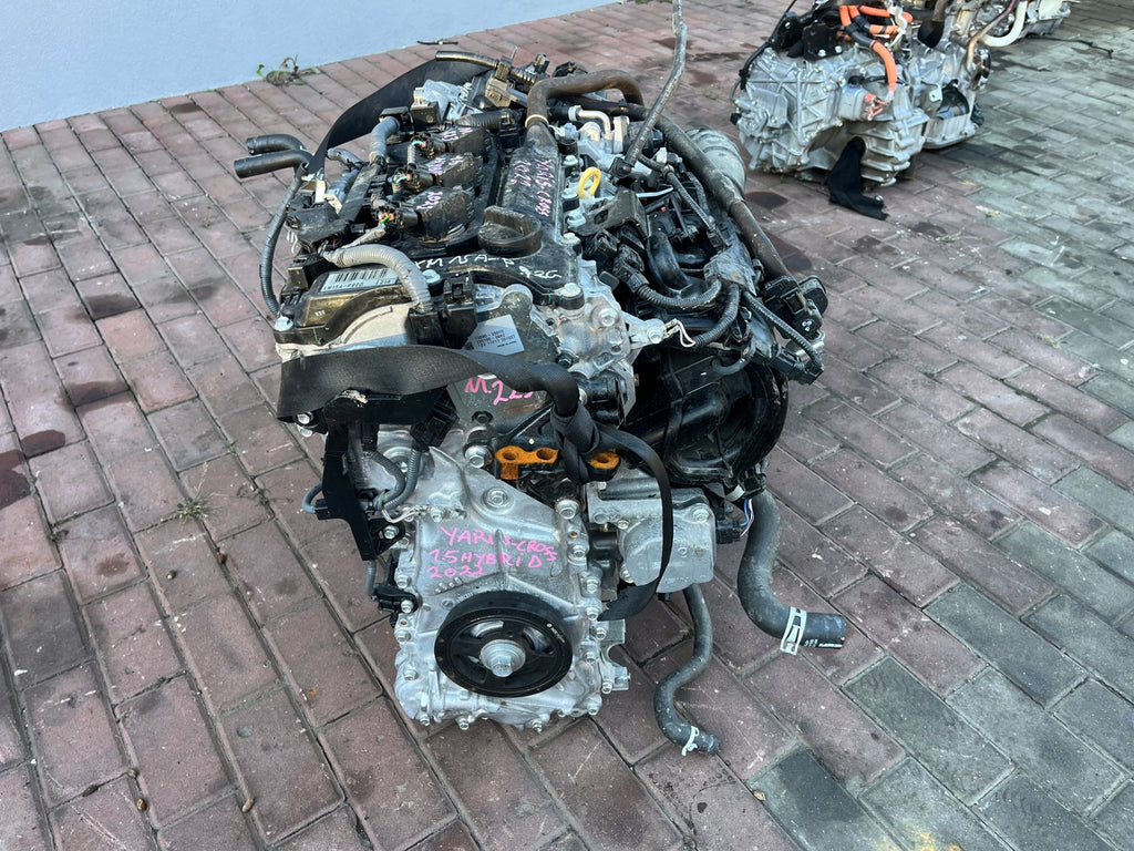 Motor Toyota Yaris XM15A-P92G 1.5 Hybrid Engine Komplett