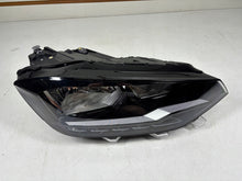 Load image into Gallery viewer, Frontscheinwerfer VW Sportsvan 517941006D LED Rechts Scheinwerfer Headlight SCH5946805323vz