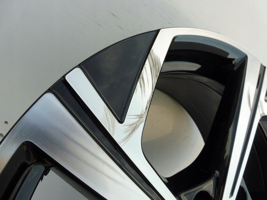 1x Alufelge 18 Zoll 7.5" 5x112 51ET Glanz Silber 5H0601025 Mg Golf Viii