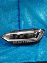 Load image into Gallery viewer, Frontscheinwerfer VW Touran 5TB941081A Links Scheinwerfer Headlight