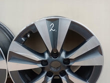 Load image into Gallery viewer, 1x Alufelge 17 Zoll 6.5&quot; 5x114.3 45ET 40300-BR07 Nissan Rim Wheel