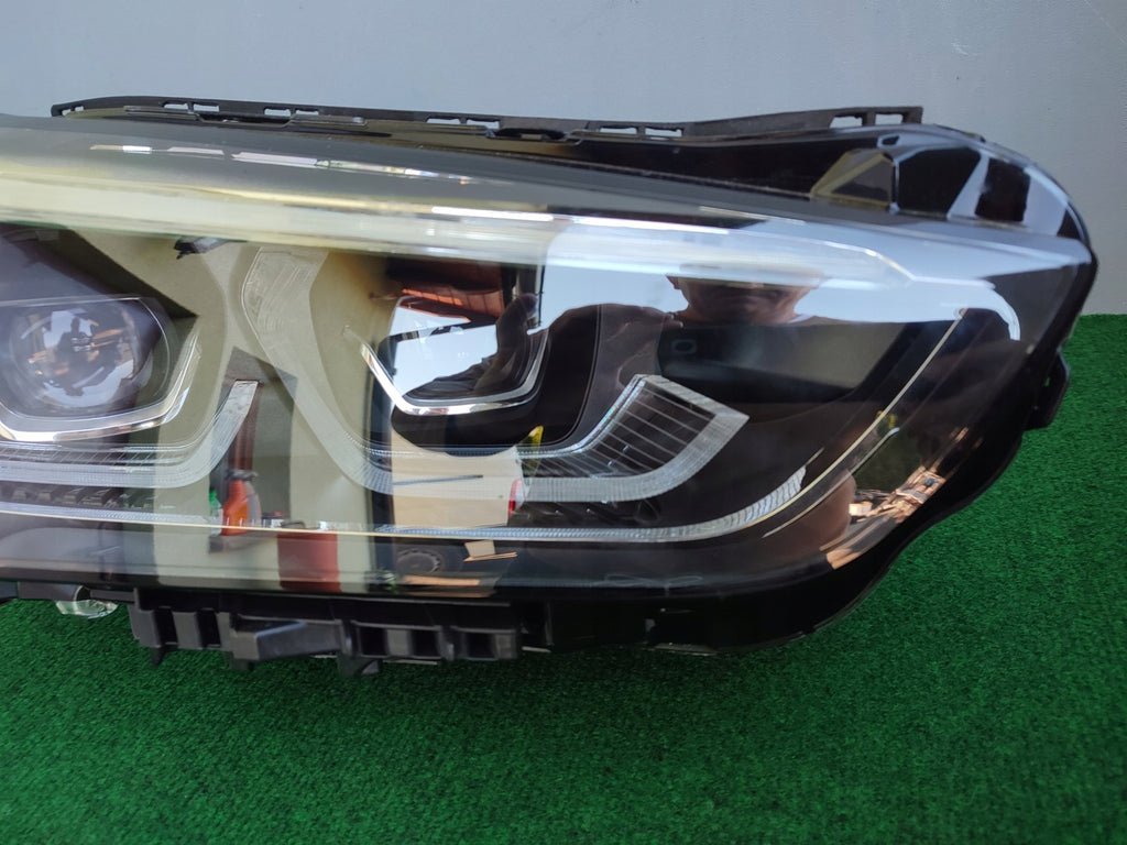 Frontscheinwerfer BMW X1 F48 90191273 LED Rechts Scheinwerfer Headlight SCH4437777013sw