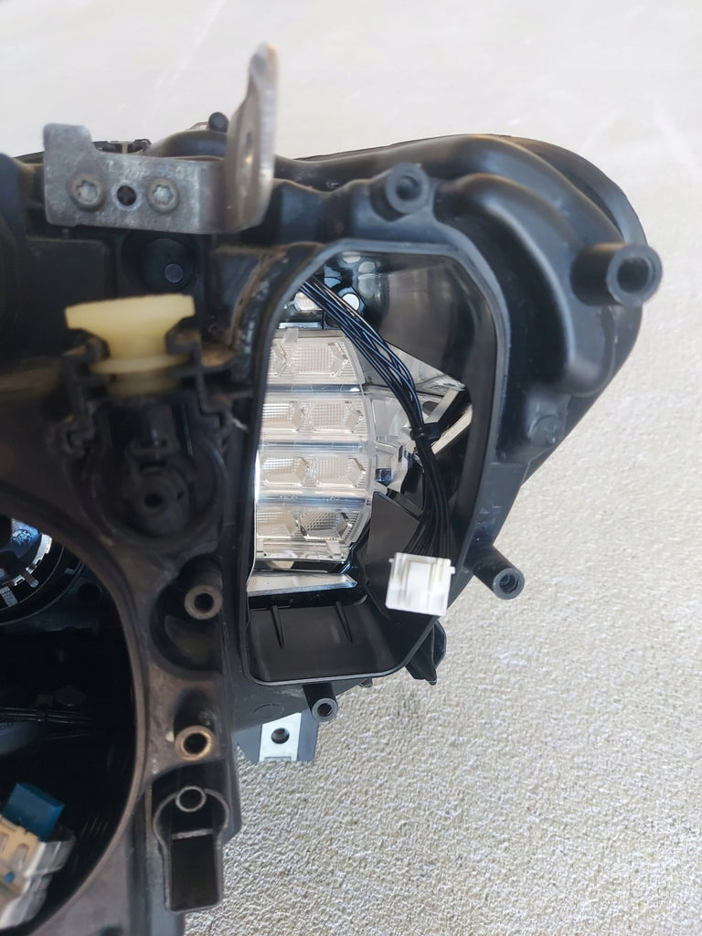 Frontscheinwerfer BMW F01 F02 7348506-01 Rechts Scheinwerfer Headlight SCH6886281830gz