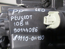 Load image into Gallery viewer, Frontscheinwerfer Peugeot 108 81110-0H150 LED Rechts Scheinwerfer Headlight