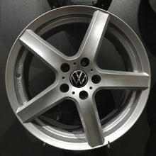 Laden Sie das Bild in den Galerie-Viewer, 4x Alufelge 17 Zoll 7.0" 5x112 43ET Glanz Silber KBA51285-DE VW Golf VII Jetta FEL9671233266ms