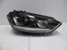 Load image into Gallery viewer, Frontscheinwerfer VW Golf Sportsvan 517941032B Xenon Rechts Headlight SCH4026284876vz