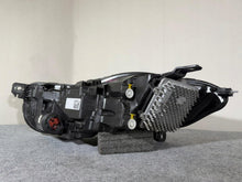 Laden Sie das Bild in den Galerie-Viewer, Frontscheinwerfer Jaguar Xe X760 LX73-13W029-EC LED Rechts Headlight SCH6361848478ll