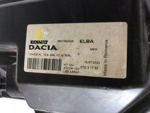 Laden Sie das Bild in den Galerie-Viewer, Frontscheinwerfer Dacia Sandero III 260106343R LED Rechts Scheinwerfer Headlight