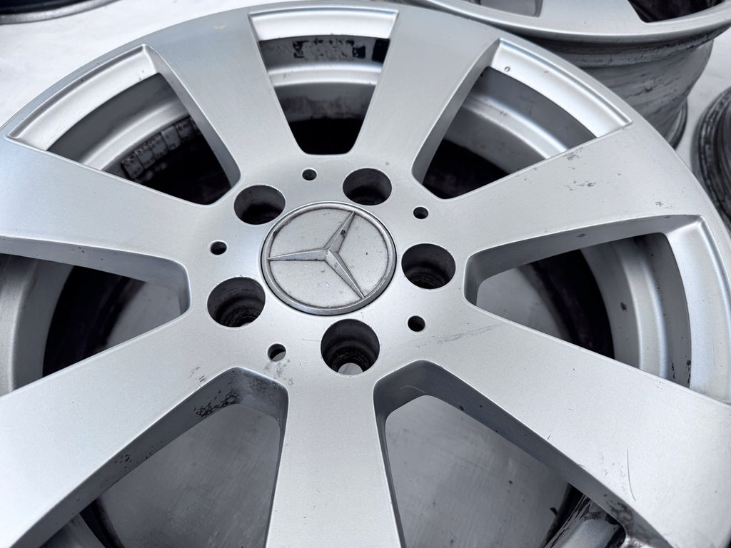 4x Alufelge 16 Zoll 7.0" 5x112 43ET Silber Mercedes-Benz W204 Rim Wheel