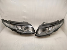 Laden Sie das Bild in den Galerie-Viewer, Frontscheinwerfer Land Rover Evoque BJ32-13W029 BJ32-13W030 Xenon Ein Satz SCH7816437480eq