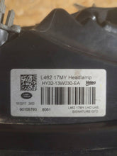Laden Sie das Bild in den Galerie-Viewer, Frontscheinwerfer Land Rover I Discovery V L462 HY3213W030EA 90105793 LED Links SCH5048373201sz