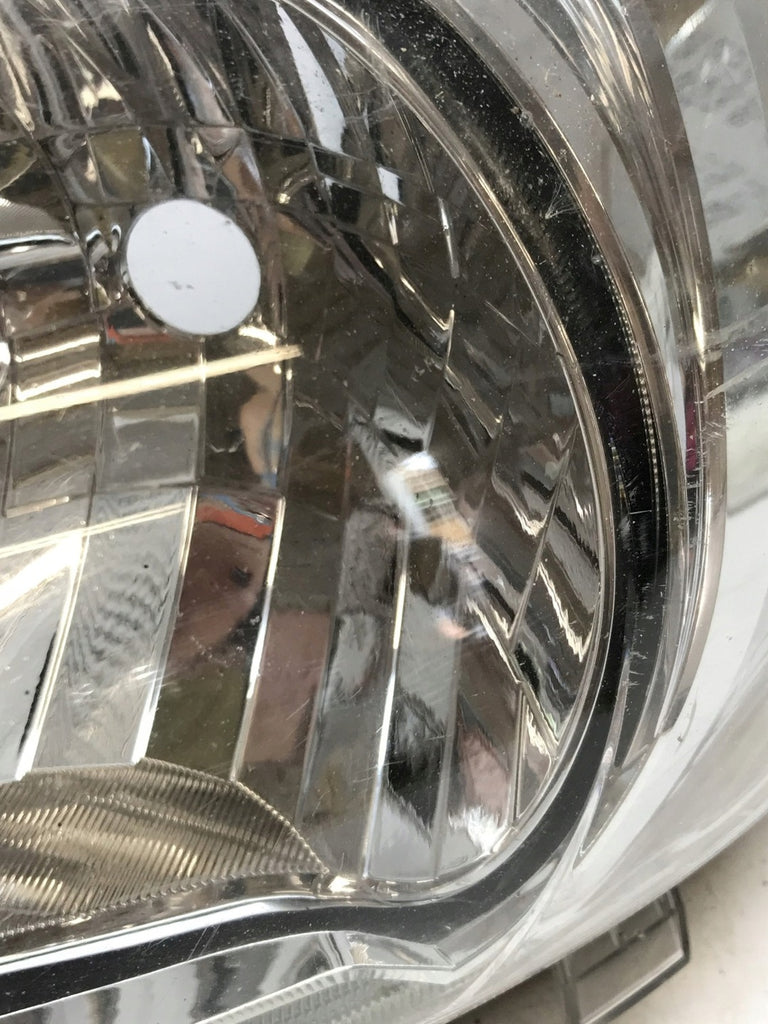 Frontscheinwerfer Toyota Hilux VIII Links Scheinwerfer Headlight SCH6728565980ms