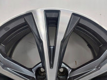Load image into Gallery viewer, 1x Alufelge 18 Zoll 7.0" 5x114.3 40ET Glanz Silber HV03BMB94 Mg Qashqai FEL2642976666xh