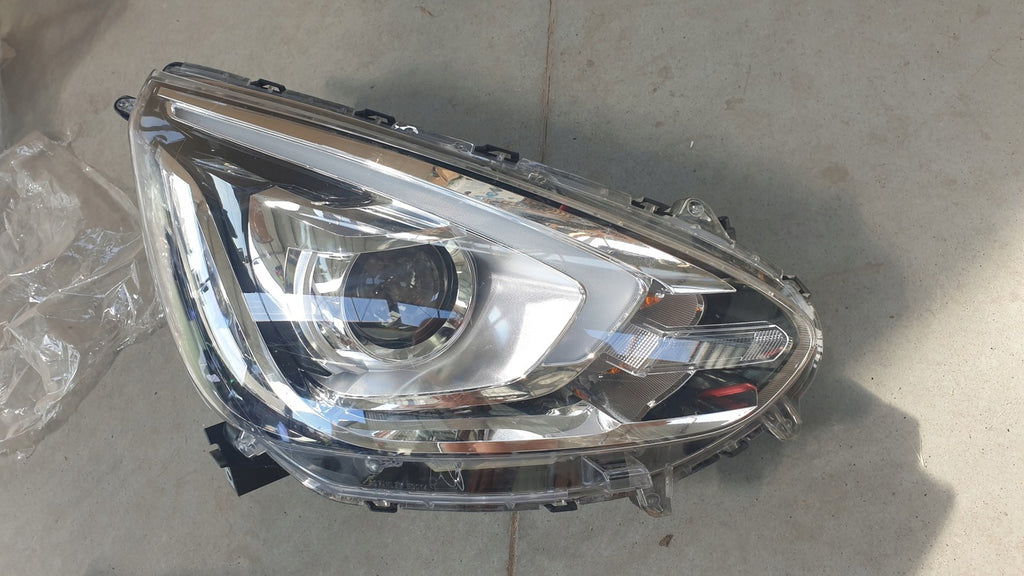 Frontscheinwerfer Mitsubishi Space Star LED Rechts Scheinwerfer Headlight