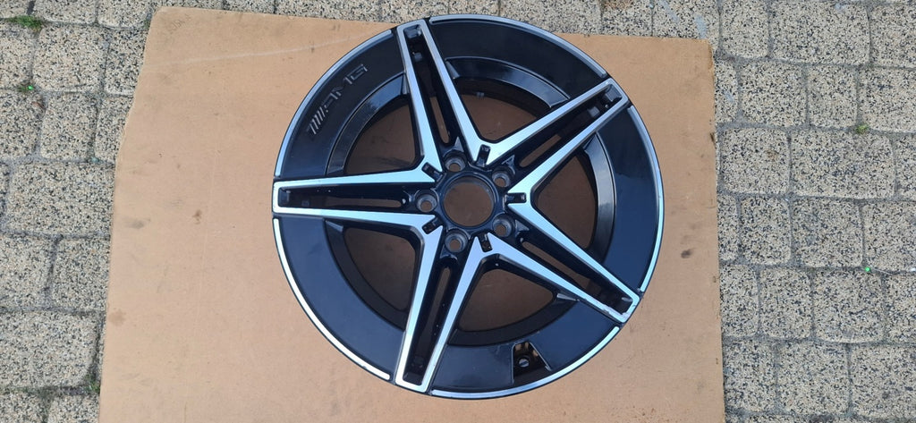 1x Alufelge 18 Zoll 8.5" 5x112 52ET Glanz Schwarz A2064011800 Mercedes-Benz W206 FEL8069844755fu