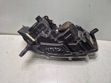 Laden Sie das Bild in den Galerie-Viewer, Frontscheinwerfer Dacia Sandero 260605665R Links Scheinwerfer Headlight SCH9252617901ud