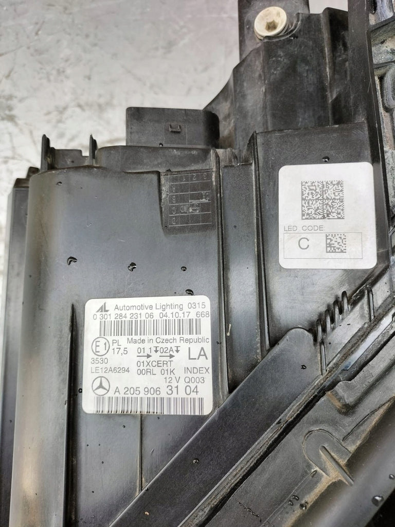 Frontscheinwerfer Mercedes-Benz W205 2059063104 Links Scheinwerfer Headlight SCH6304380640tb