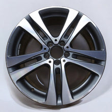 Laden Sie das Bild in den Galerie-Viewer, 1x Alufelge 19 Zoll 7.5&quot; 5x112 44ET Mercedes-Benz A205 Rim Wheel