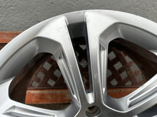 Load image into Gallery viewer, 1x Alufelge 20 Zoll 8.5" 5x112 33ET Glanz Graphit 8R0601025Q Audi Q5 Rim Wheel FEL5989233938ui