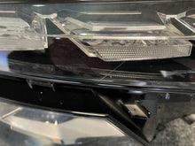Laden Sie das Bild in den Galerie-Viewer, Frontscheinwerfer Skoda Kamiq 655941016C Rechts Scheinwerfer Headlight SCH6315612125pc