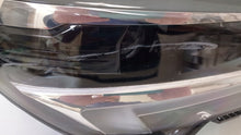 Laden Sie das Bild in den Galerie-Viewer, Frontscheinwerfer Opel Corsa F 39162659 Rechts Scheinwerfer Headlight SCH8380597744kf