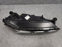 Load image into Gallery viewer, Frontscheinwerfer VW Touareg 761941082H LED Rechts Scheinwerfer Headlight SCH5897481701ak