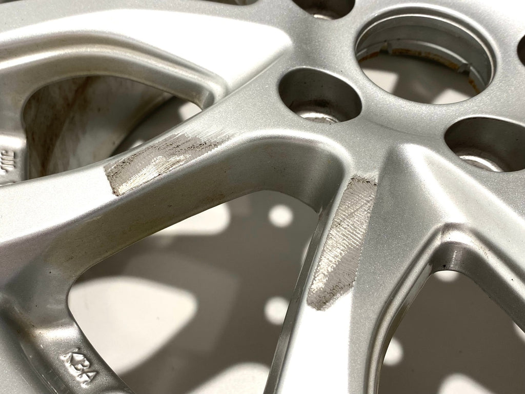 1x Alufelge 16 Zoll 6.5" 5x114.3 50ET Glanz Silber KH226516, KBA51072 Hyundai