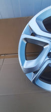 Load image into Gallery viewer, 1x Alufelge 17 Zoll 7.0&quot; 5x108 42ET 9818082477 Citroën Berlingo Rim Wheel