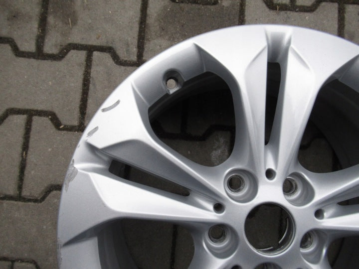 1x Alufelge 17 Zoll 7.5" 5x112 52ET Glanz Silber 6856065 BMW F39 X1 F48 FEL4367731633dr