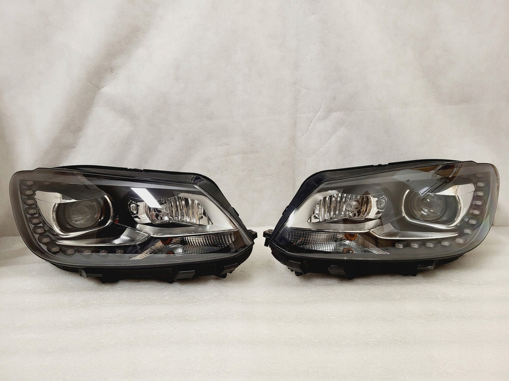 Frontscheinwerfer VW Touran 1T1941752H 1T1941751H Bi-Xenon Ein Satz Headlight