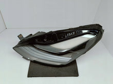 Laden Sie das Bild in den Galerie-Viewer, Frontscheinwerfer Mercedes-Benz Model 3 151495200D Links Scheinwerfer Headlight SCH3389090965aj