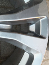 Laden Sie das Bild in den Galerie-Viewer, 1x Alufelge 18 Zoll 7.5" 5x108 50ET Glanz LV4C-K2A Ford Rim Wheel FEL3348079855kh