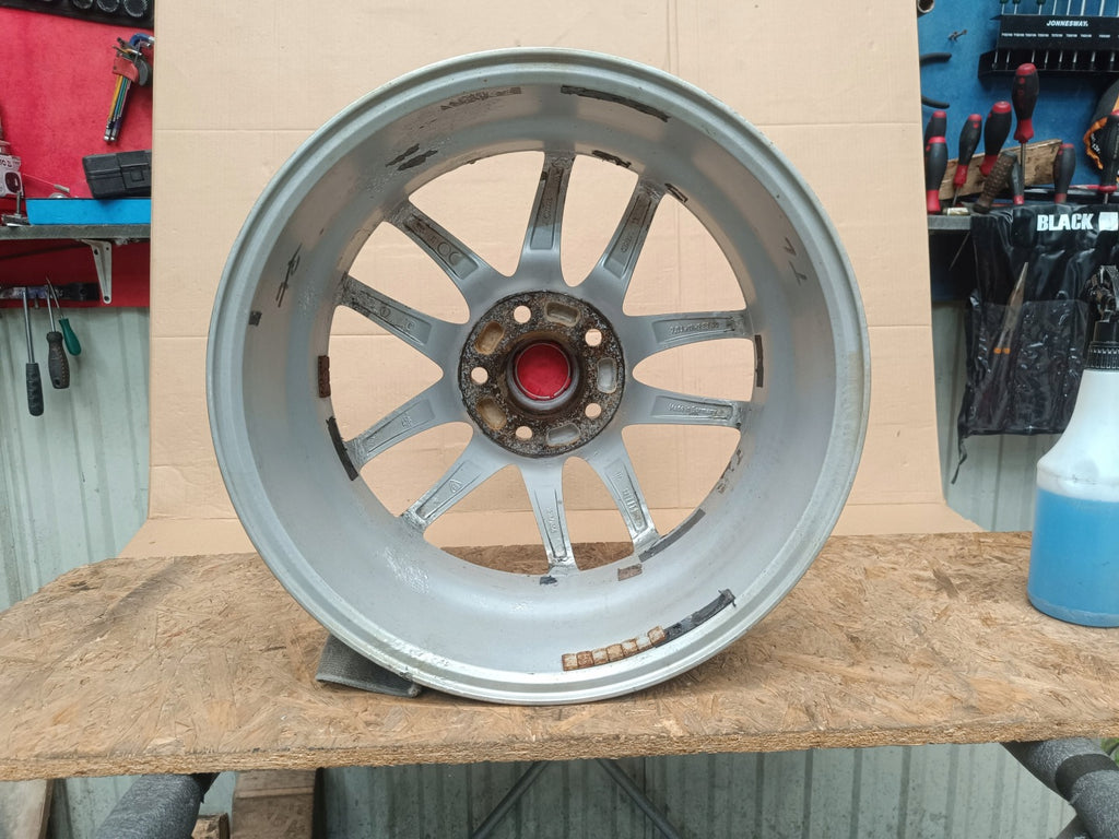1x Alufelge 17 Zoll 7.0" 5x114.3 49ET Matt Silber KBA46325 46R7705 Rim Wheel FEL3393416831xq
