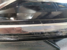Laden Sie das Bild in den Galerie-Viewer, Frontscheinwerfer VW Transporter Caravelle 7L1941006B Rechts Headlight SCH4676082970oj