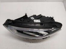 Laden Sie das Bild in den Galerie-Viewer, Frontscheinwerfer Mercedes-Benz W177 A1779062505 Links Scheinwerfer Headlight SCH5142807017mb