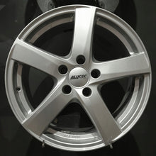 Laden Sie das Bild in den Galerie-Viewer, 4x Alufelge 17 Zoll 7.0" 5x112 48 5ET Glanz Silber Seat Leon Rim Wheel FEL2511897280bp