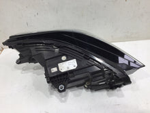 Laden Sie das Bild in den Galerie-Viewer, Frontscheinwerfer BMW X1 5A5BD47-01 Full LED Links Scheinwerfer Headlight SCH7920601812zb