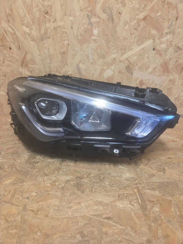 Frontscheinwerfer Mercedes-Benz Cla X118 C118 A1189062600 LED Rechts Headlight SCH8703084297wt