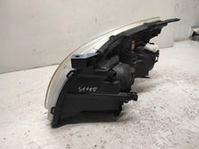 Laden Sie das Bild in den Galerie-Viewer, Frontscheinwerfer Toyota Avensis PAW4525 Rechts Scheinwerfer Headlight SCH6935231494km