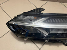 Load image into Gallery viewer, Frontscheinwerfer Dacia Sandero III Logan Jogger 260606033R Links Headlight SCH5079725065ng