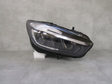 Laden Sie das Bild in den Galerie-Viewer, Frontscheinwerfer Mercedes-Benz W247 A2479061004 LED Rechts Headlight SCH9656738154jx