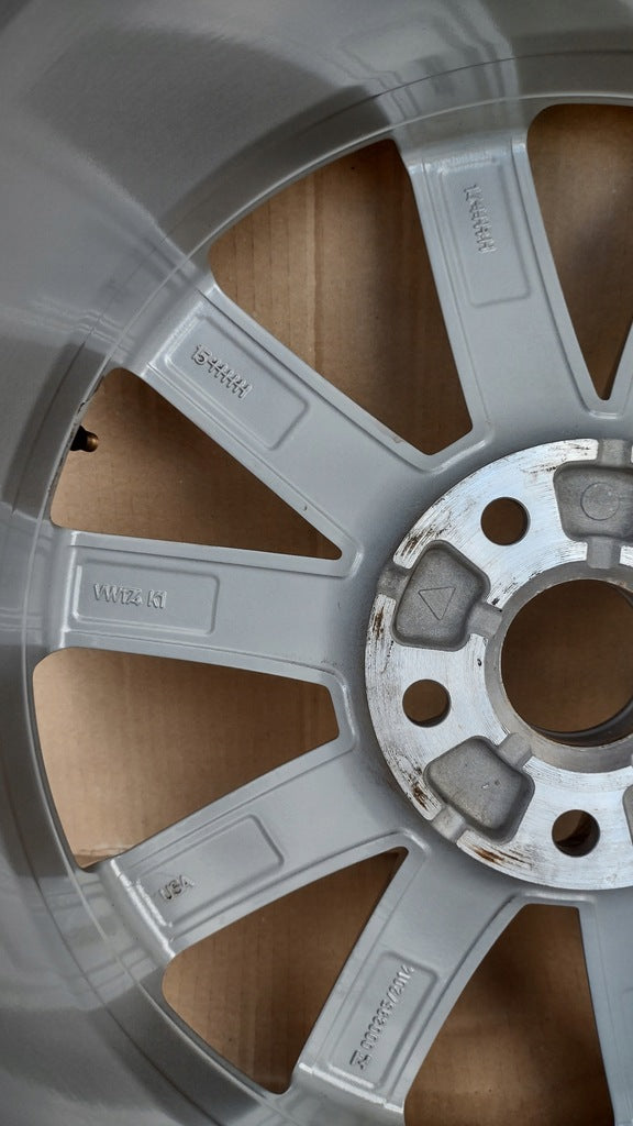 1x Alufelge 17 Zoll 7.0" 5x112 43ET 5C0601025 VW New Beetle Rim Wheel FEL8884023675lt