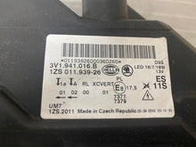Laden Sie das Bild in den Galerie-Viewer, Frontscheinwerfer Skoda Superb III 3V1941016 Xenon Rechts Scheinwerfer Headlight SCH8537807140ql