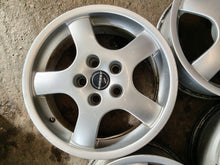 Load image into Gallery viewer, 4x Alufelge 16 Zoll 7.0" 5x114.3 40ET Glanz Silber KBA45563 Rim Wheel FEL4139403776by