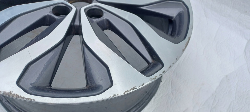 1x Alufelge 18 Zoll 7.5" 5x114.3 46ET Glanz Grau 403005820R Mg Talisman FEL3094714492bq