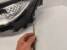 Laden Sie das Bild in den Galerie-Viewer, Frontscheinwerfer VW I 11B941035H Links Scheinwerfer Headlight SCH9646853697cz