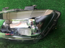 Load image into Gallery viewer, Frontscheinwerfer VW Polo 6R1941015C 89093887 Links Scheinwerfer Headlight